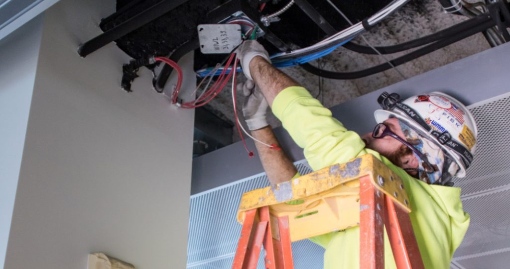 Commercial electrician working in Lincolnton